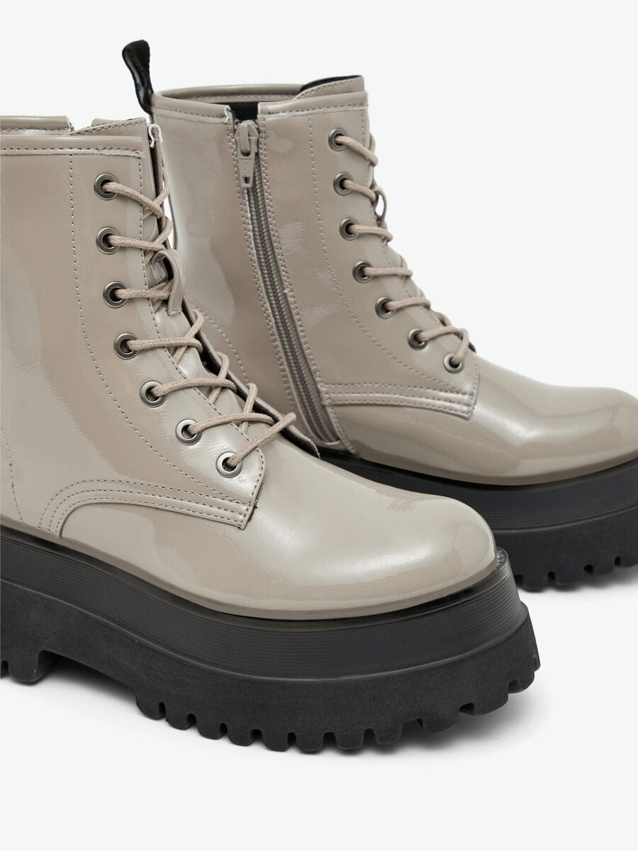 BIAGAS LACE UP PLATFORM BOOT PATENT AQUARIUS Maiharit