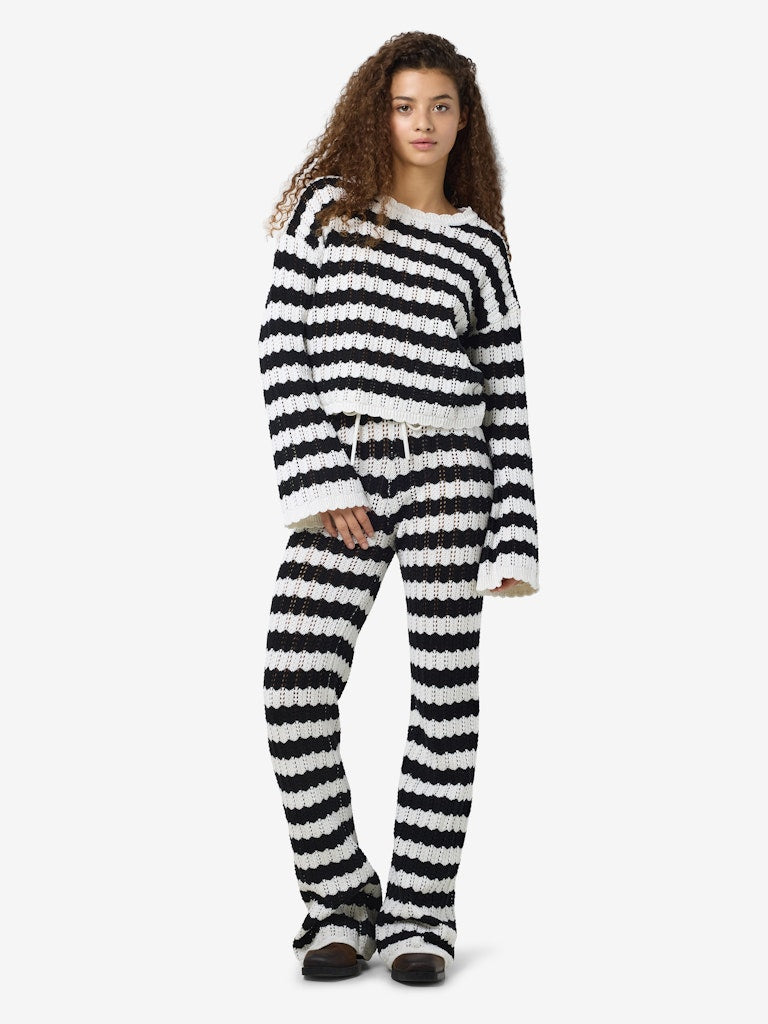 NMLAIKA L/S O-NECK MG KNIT FWD Pusero