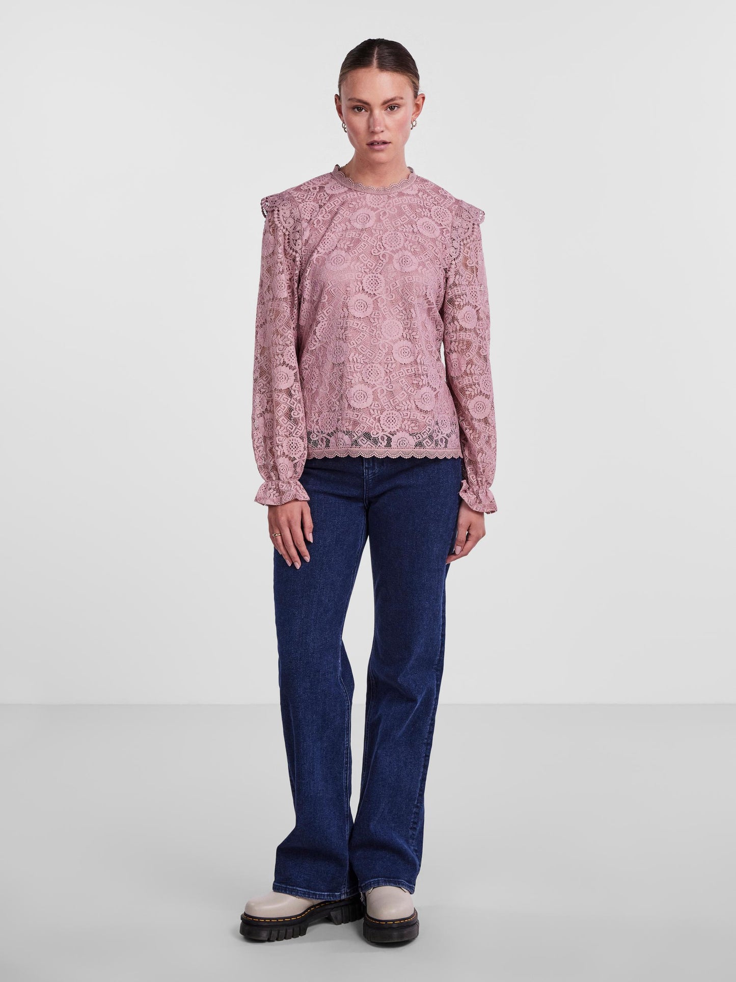 PCOLLINE LS LACE TOP NOOS BC Pusero