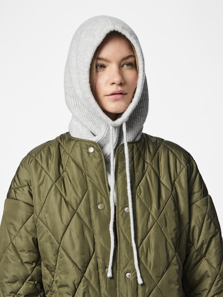 PCFILISA SNOOD BC Huppu