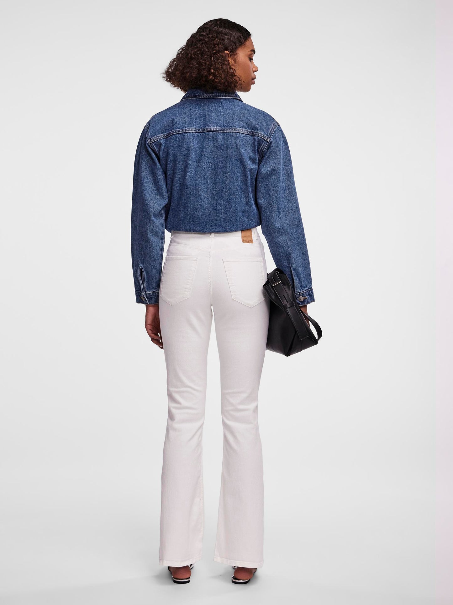 PCPEGGY FLARED HW JEANS COLOUR NOOS BC Farkut