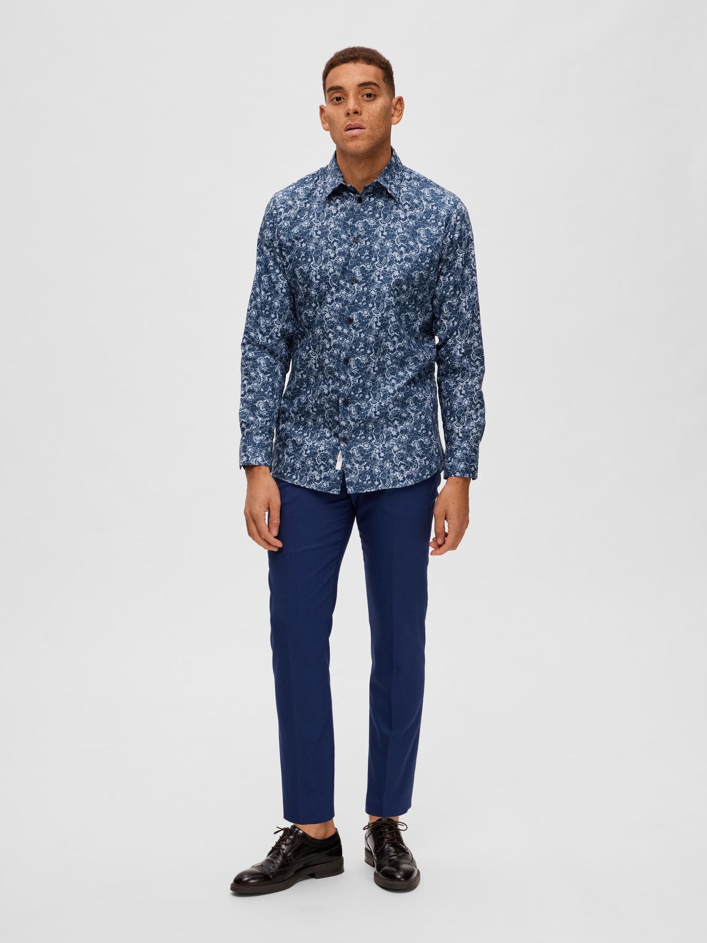 SLHSLIM-ETHAN-AOP SHIRT LS Kauluspaita
