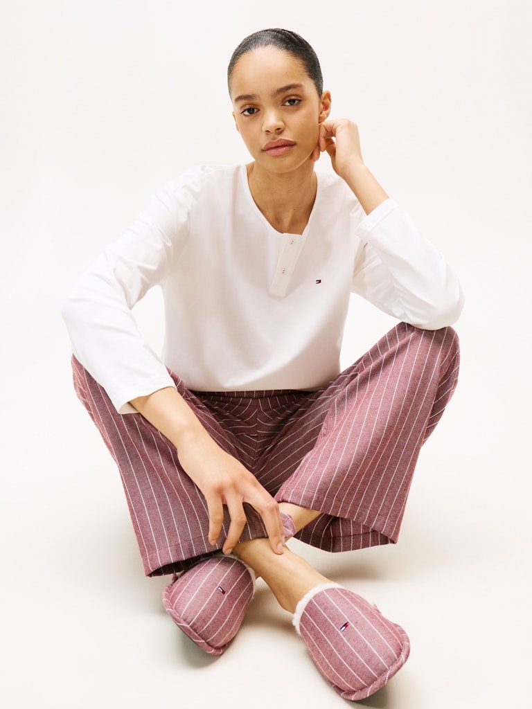TJW GIFT LS TEE FLNL SET W.SLIPPERS Pyjama lahjasetti