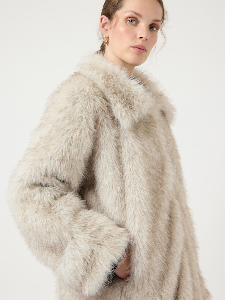 YASPAULA LS LONG FAUX FUR COAT - D2D Keinoturkistakki