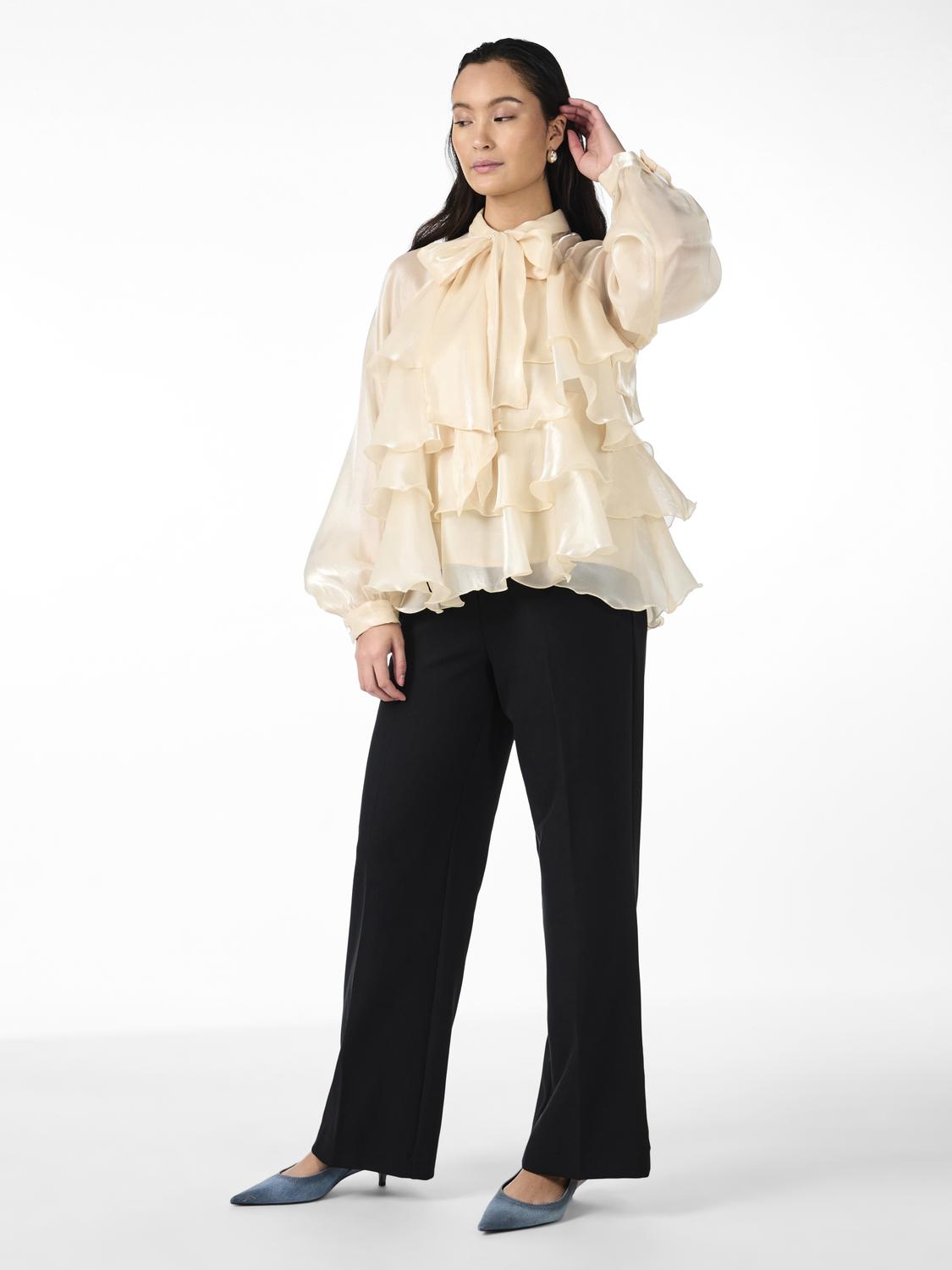 YASELOISE LS SHINY TOP Paitapusero