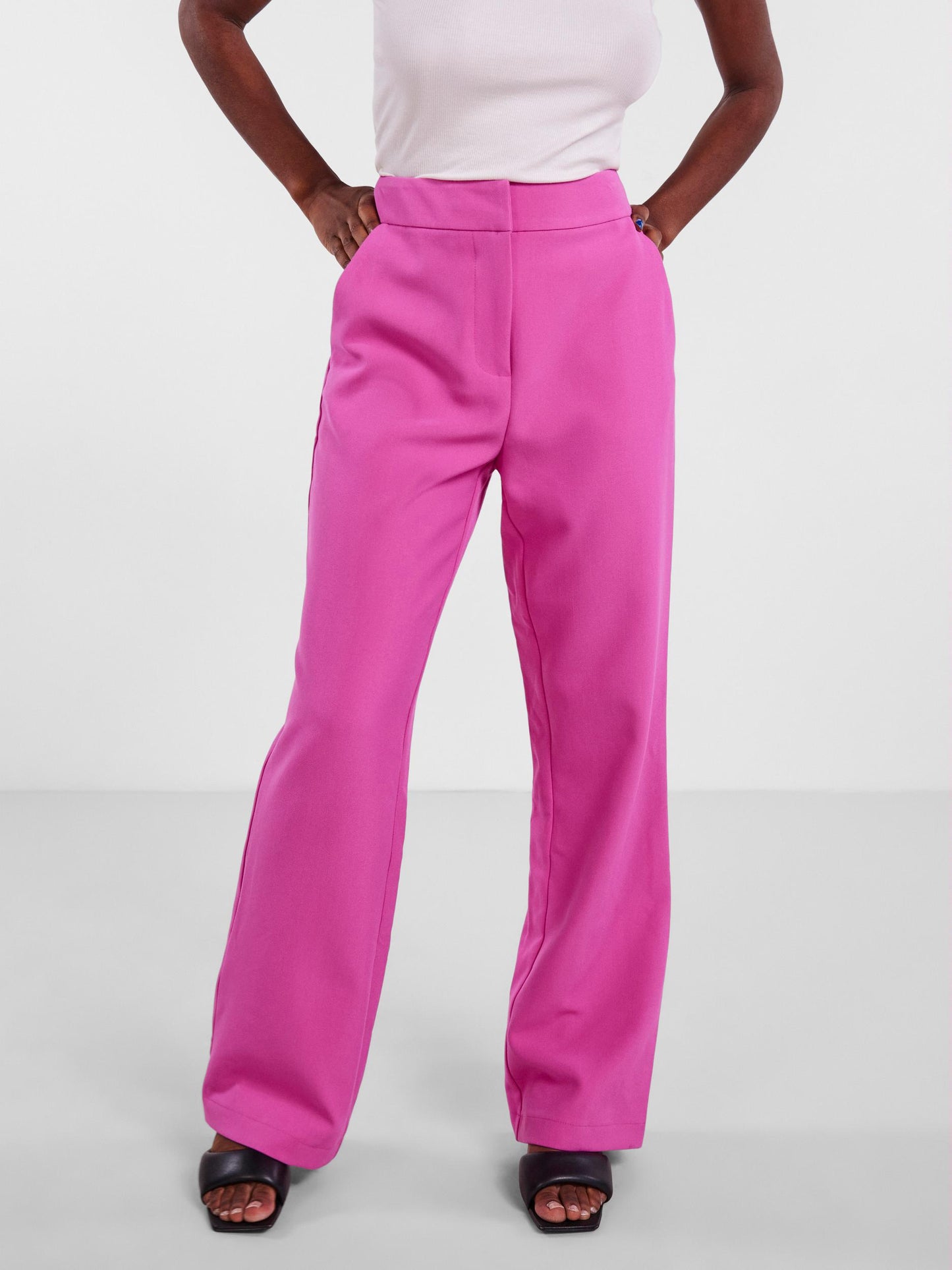 YASAPPLE HW PANT - CA  Housut