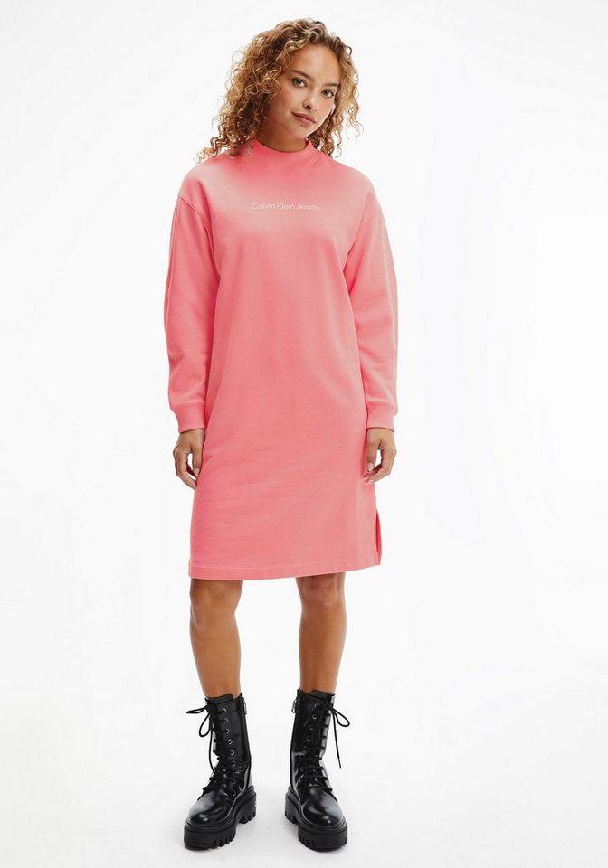 SHRUNKEN INSTITUTIONAL DRESS Mekko
