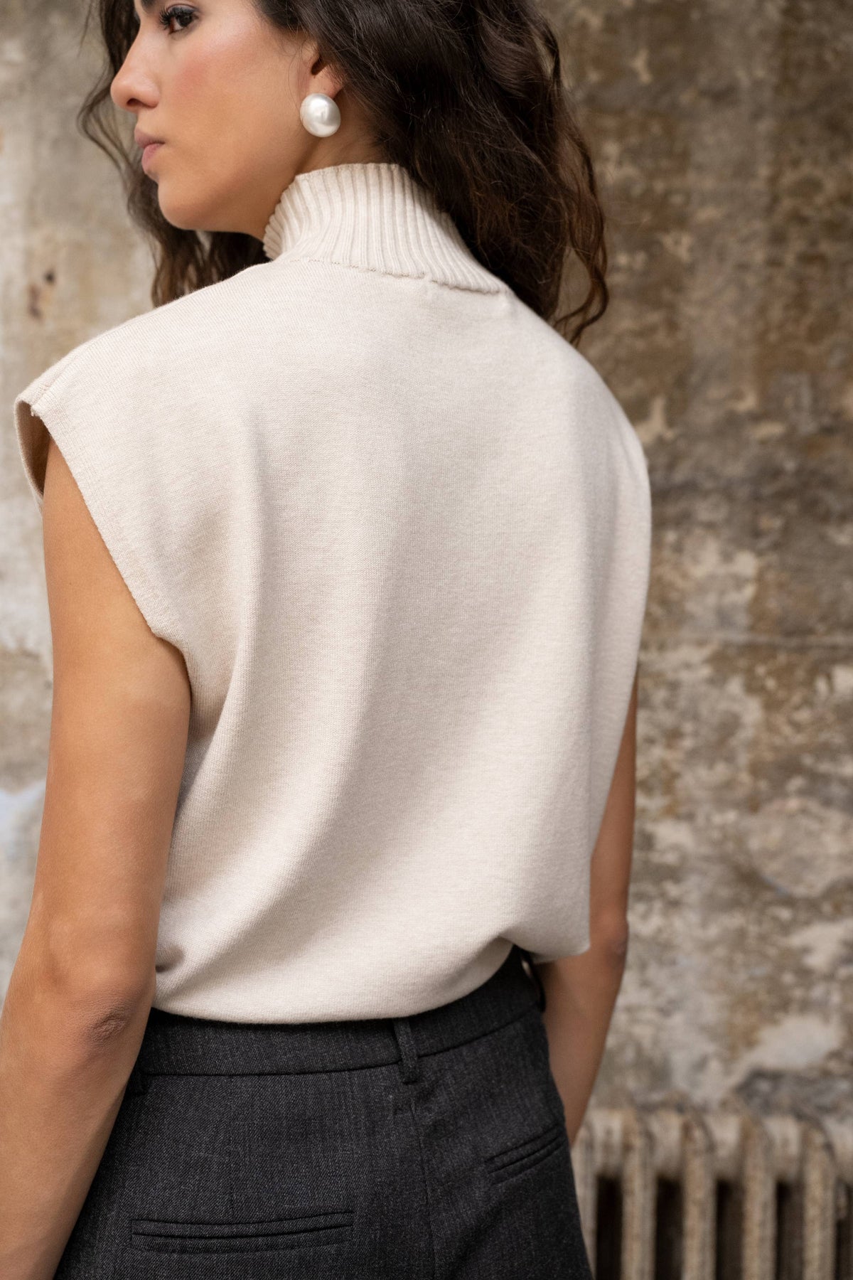 LULUMARY SLEEVELESS SWEATER Paita