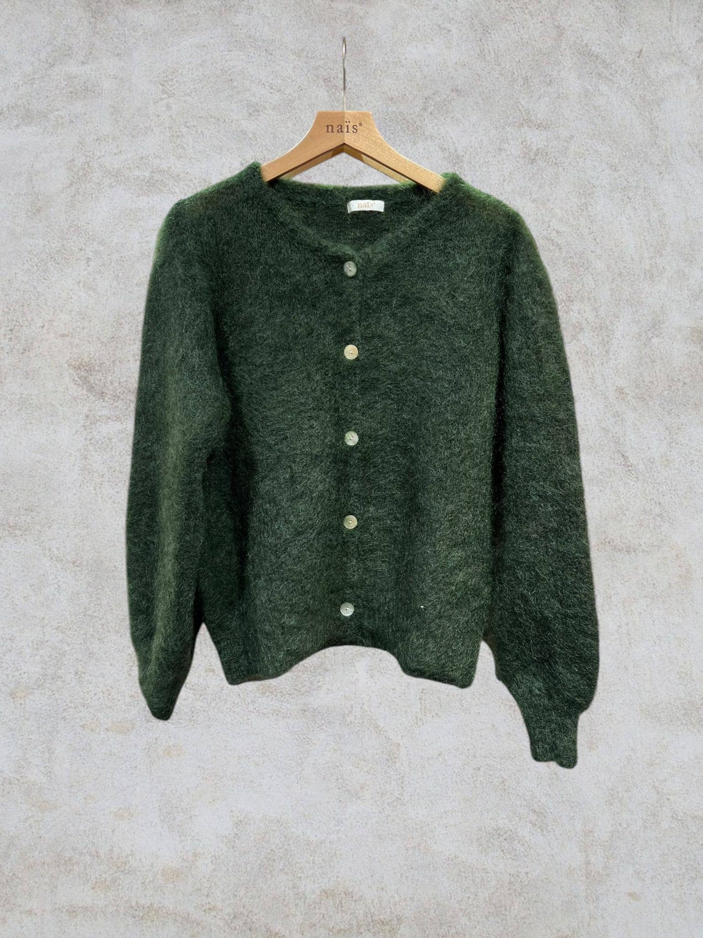 Round neck buttoned cardigan in 80% kid mohair: Beige / One size