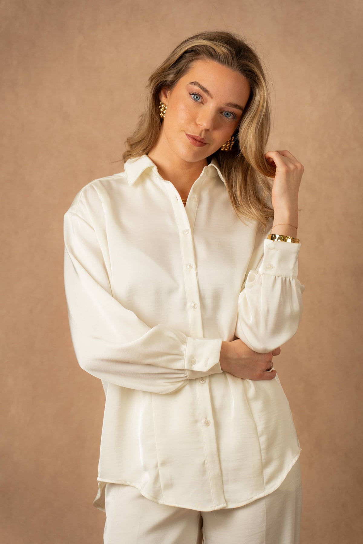 LULUMARY LONG SATIN SHIRT Paita