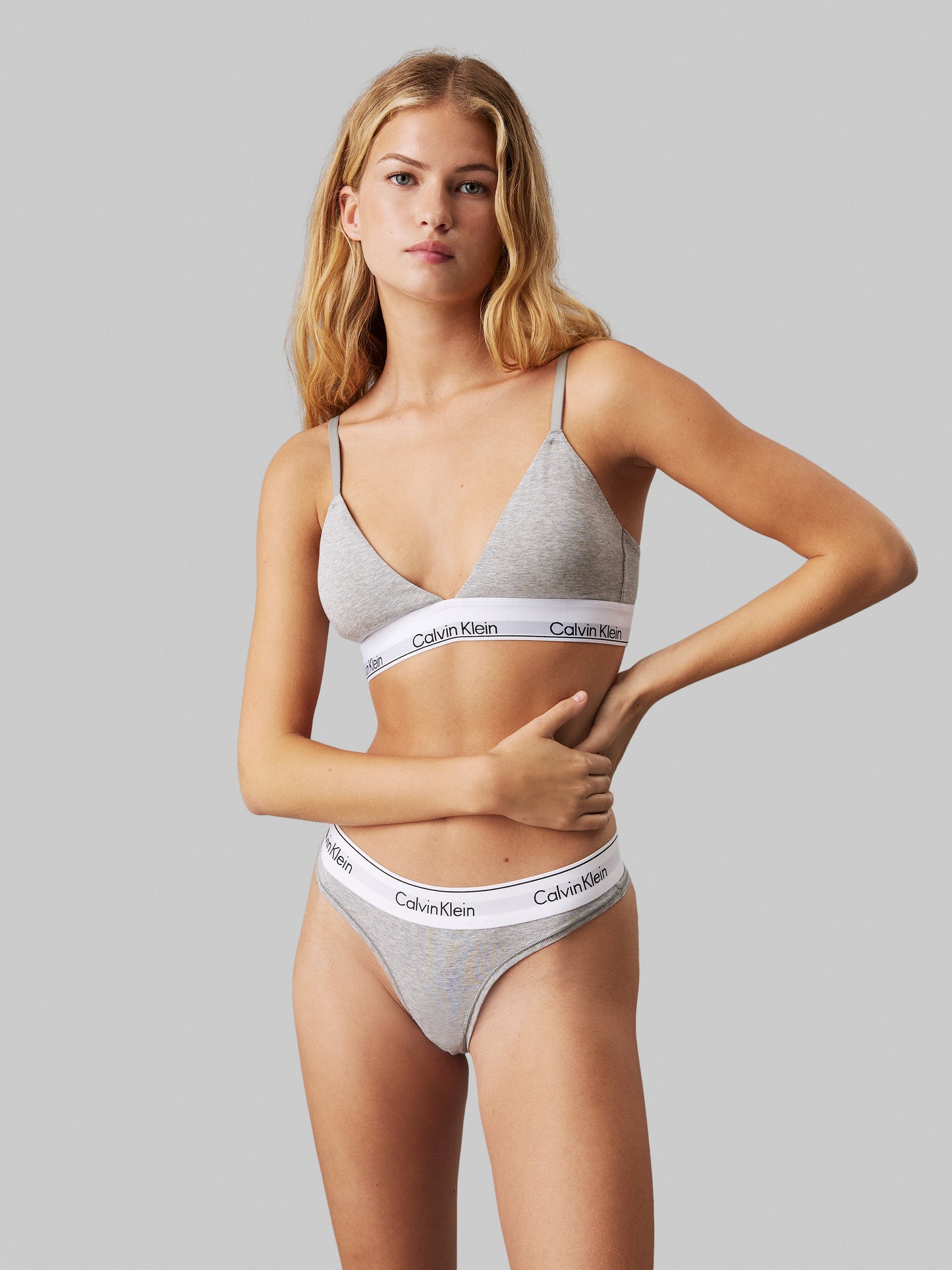 CALVIN KLEIN LIGHTLY LINED TRIANGLE Rintaliivit