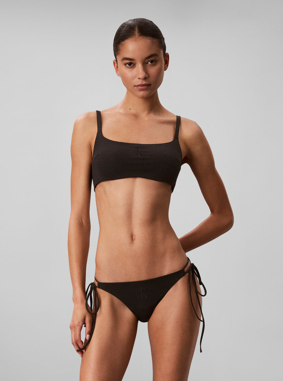 CALVIN KLEIN GRAPHIC MONOGRAM SWIM BRALETTE Bikinit