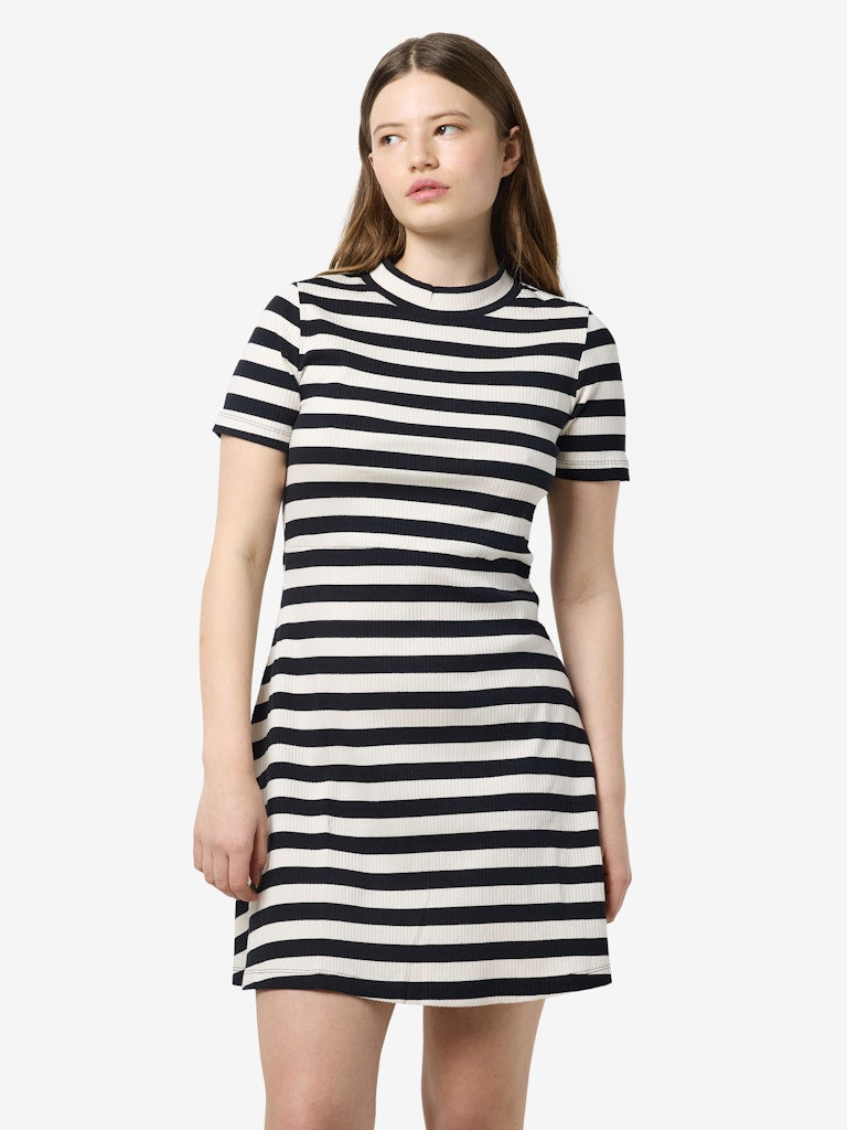 NMELINOR S/S SKATER DRESS Mekko