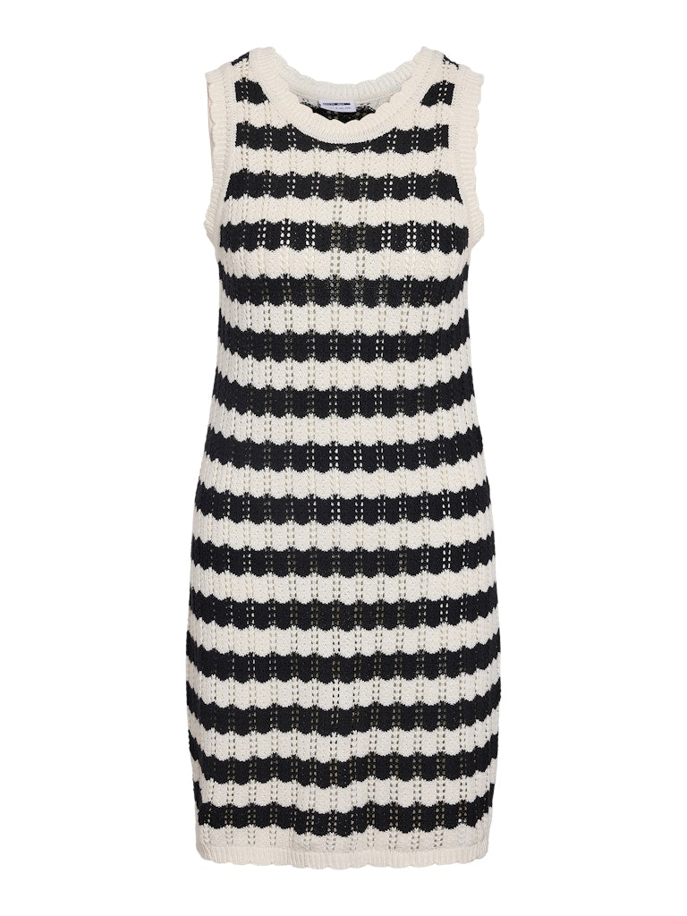 NMLAIKA S/L O-NECK KNIT DRESS FWD Mekko