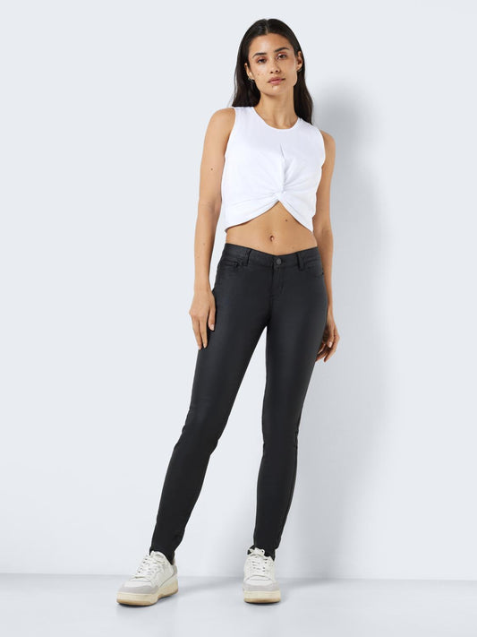 NMALLIE LW SKINNY COATED BLACK PANT Housut