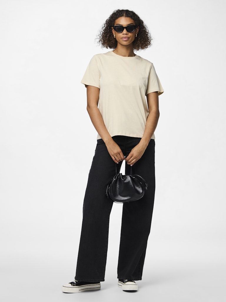 PCRIA SS SOLID TEE NOOS BC T-paita