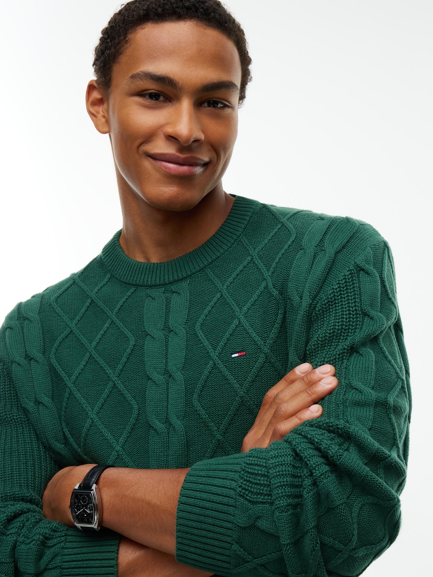 TJM REG CABLE KNIT SWEATER Neule