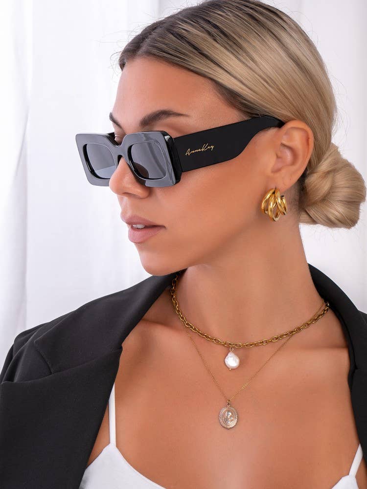 ANNAKEY ECLIPSE BLACK SUNNIES Aurinkolasit