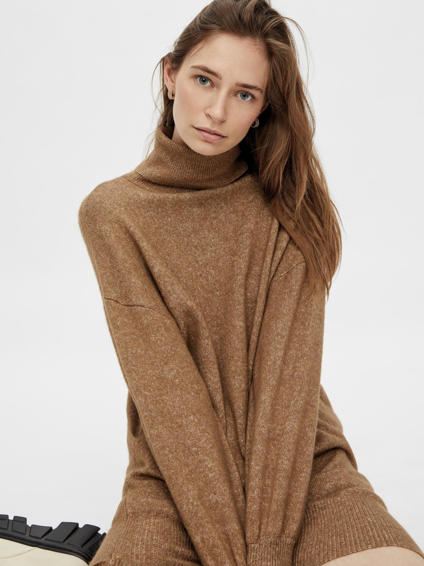 PCFABIA LS HIGH NECK KNIT DRESS Neulemekko