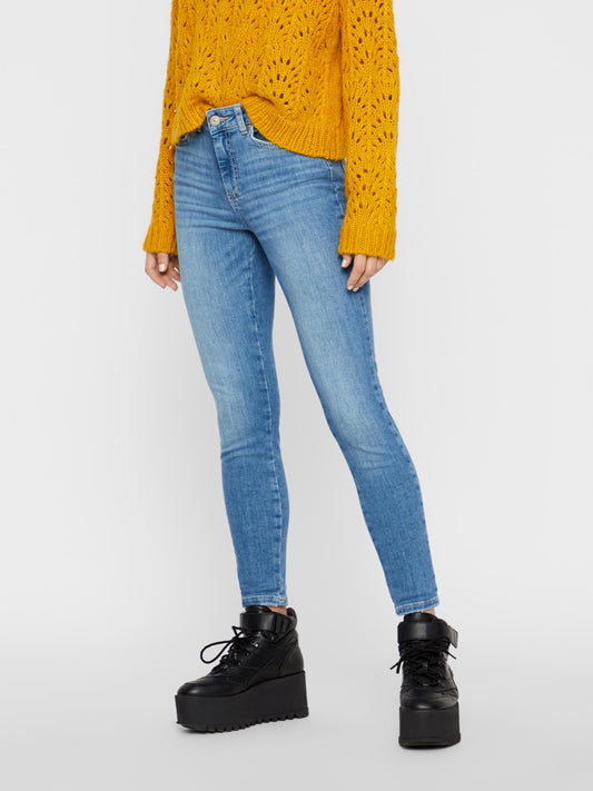 PCDELLY SKN MW JEANS NOOS Farkut