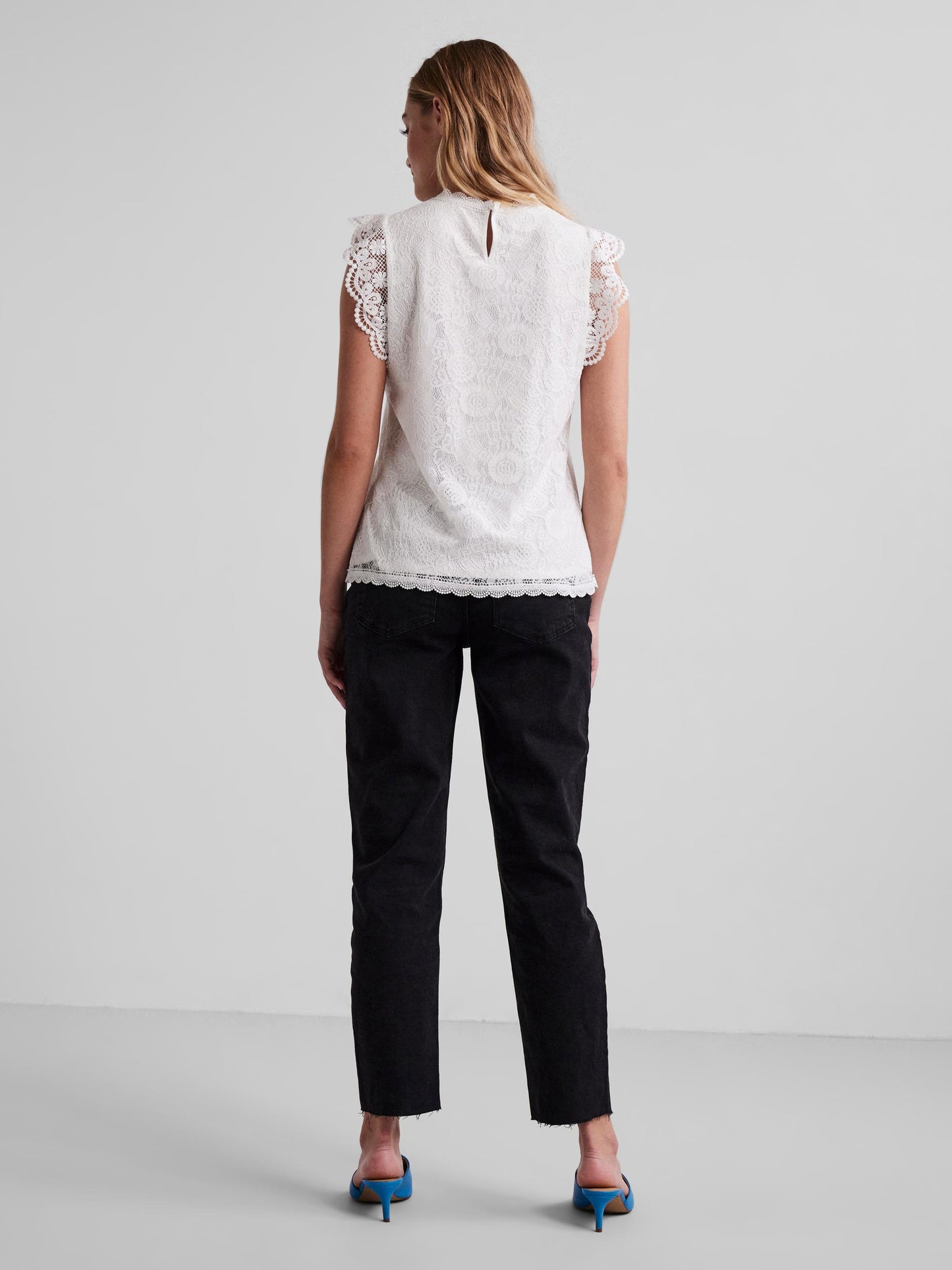 PCOLLINE SS LACE TOP NOOS BC Toppi