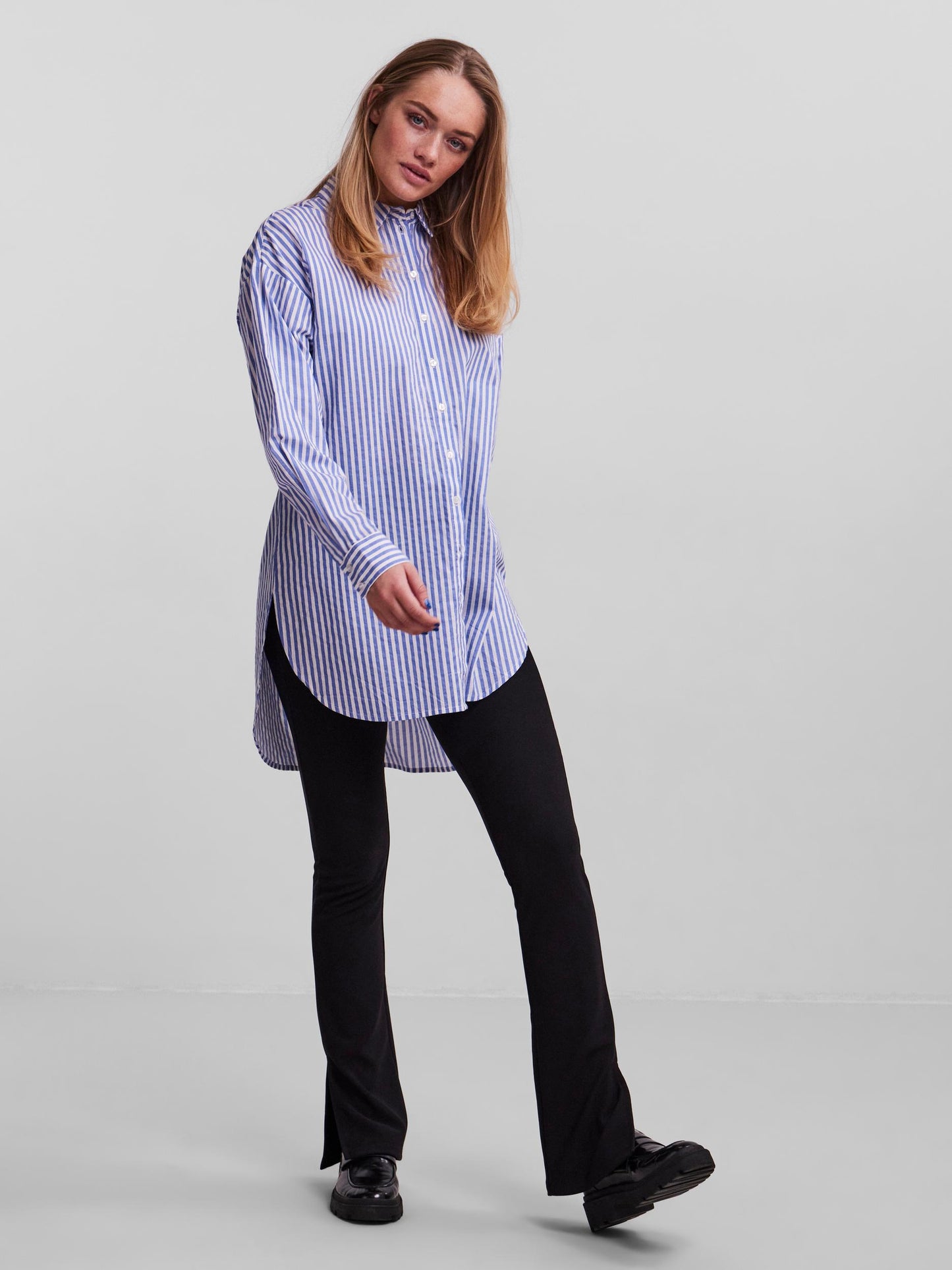 PCFILLU LS OVERSIZED SHIRT D2D Paita