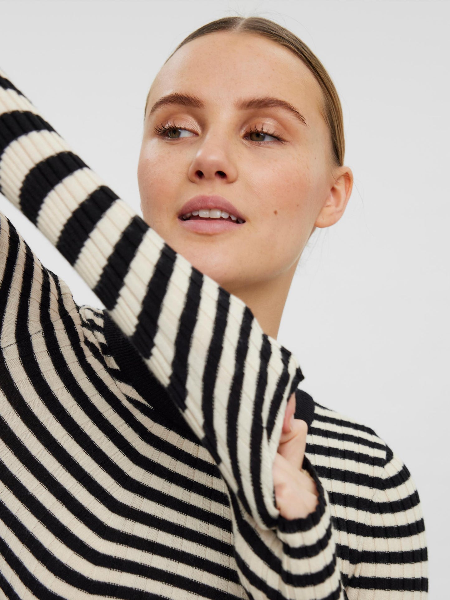 VMKIKI LS O-NECK RIB BLOUSE NOOS Neule